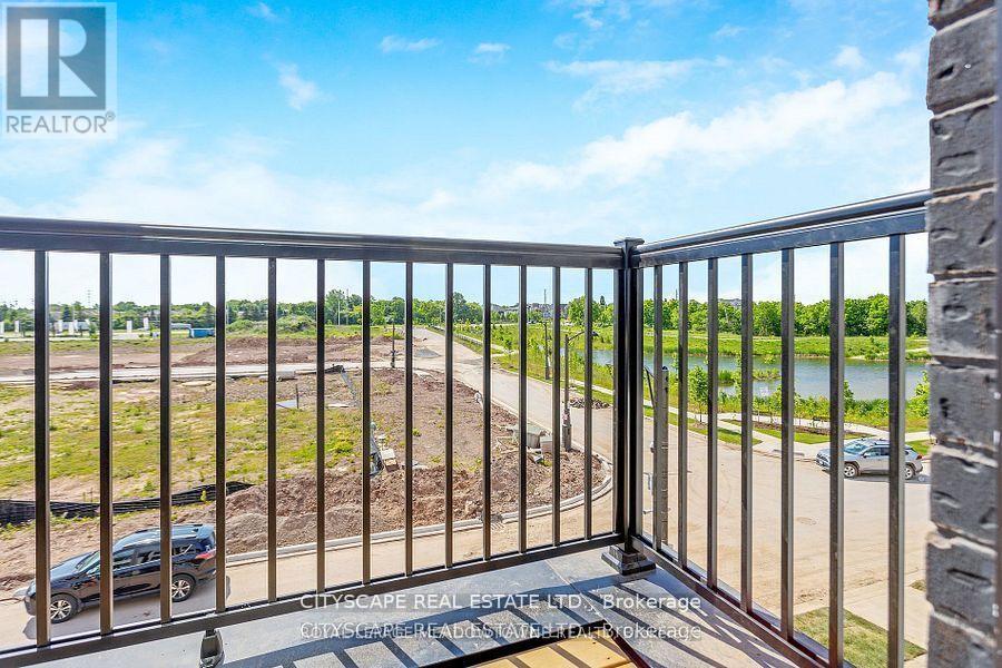 1359 Shevchenko Boulevard, Oakville, Ontario  L6M 5R4 - Photo 21 - W12501390