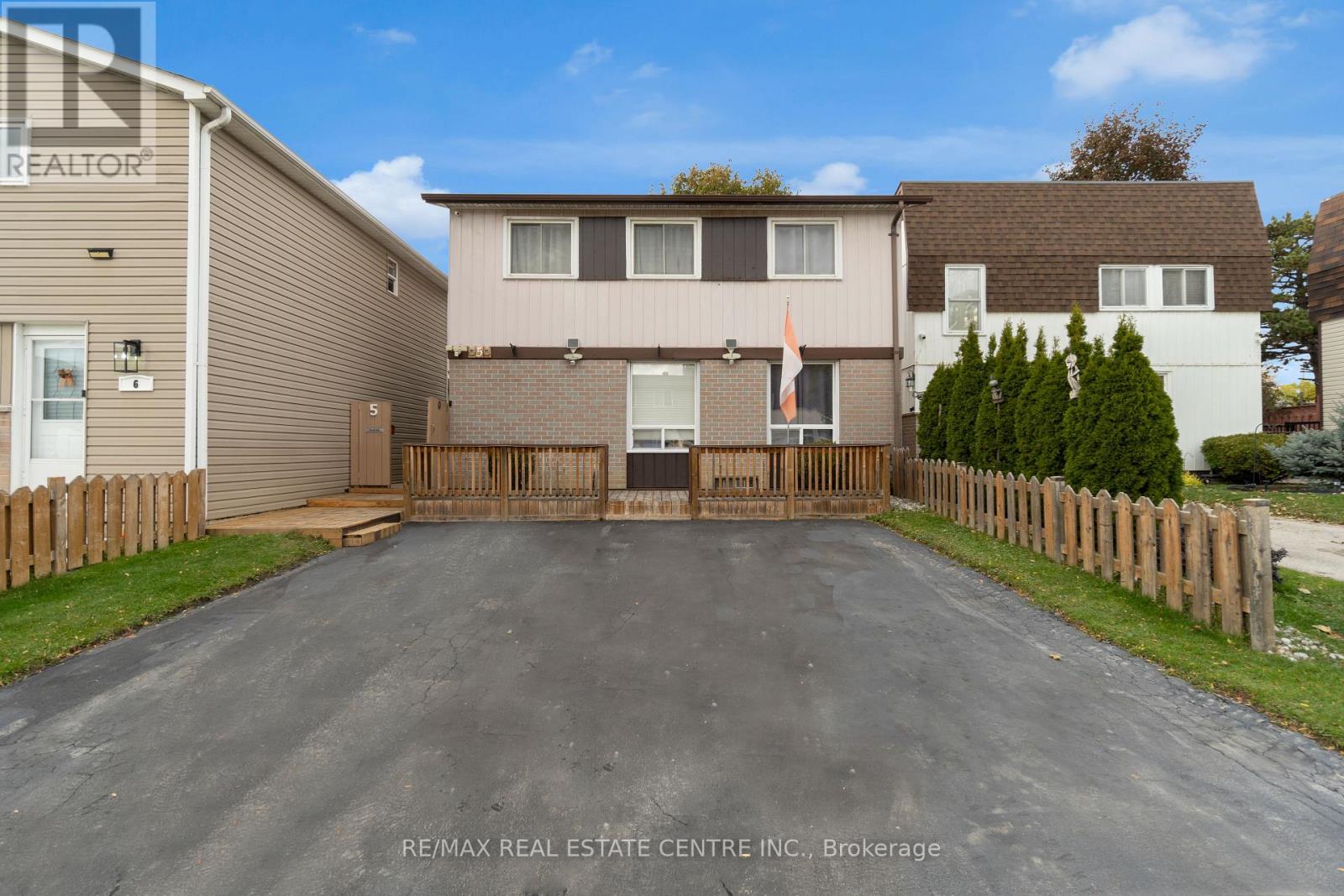 5 HAWKINS COURT, brampton (central park), Ontario