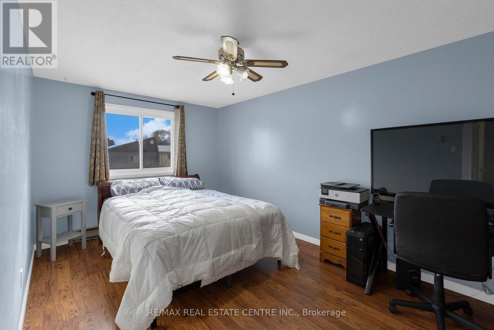 5 Hawkins Court, Brampton (Central Park), Ontario  L6S 2N7 - Photo 14 - W12501414