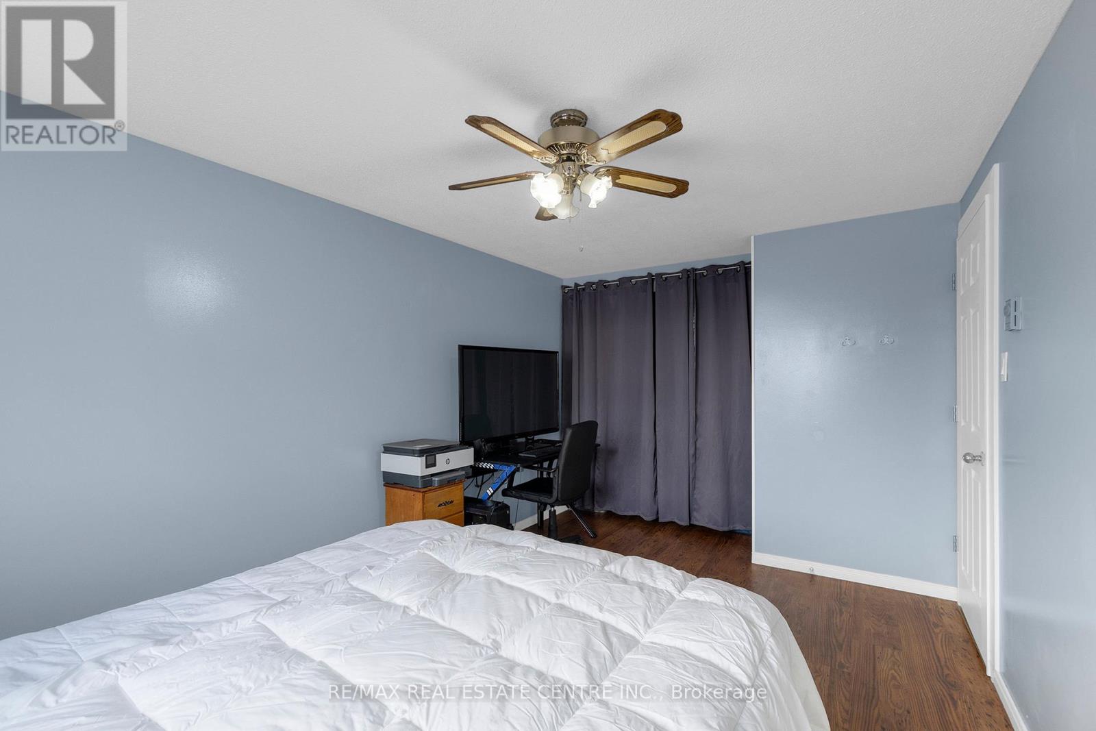 5 Hawkins Court, Brampton (Central Park), Ontario  L6S 2N7 - Photo 16 - W12501414