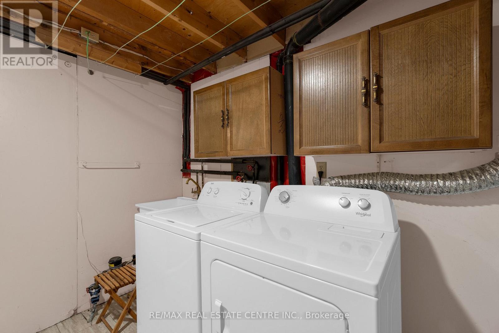 5 Hawkins Court, Brampton (Central Park), Ontario  L6S 2N7 - Photo 29 - W12501414