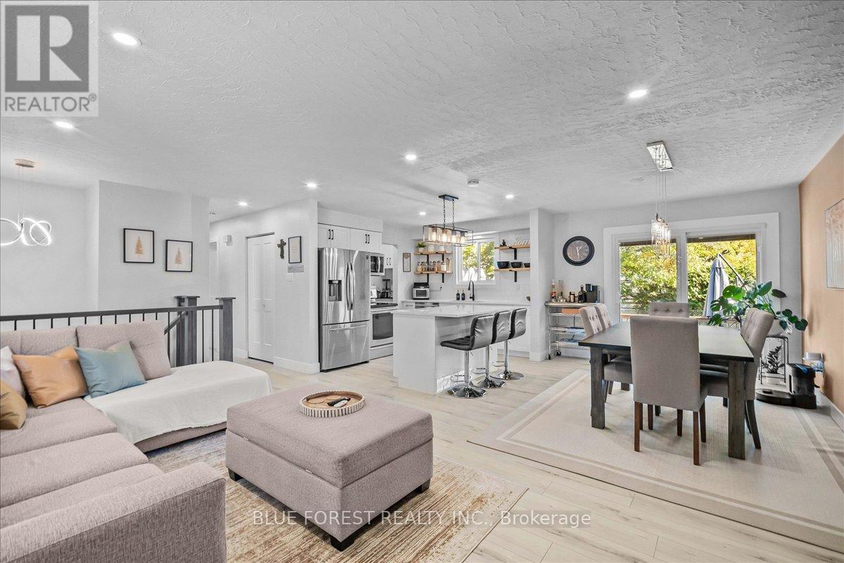 45 Anne Street, Aylmer, Ontario  N5H 3A1 - Photo 11 - X12501490