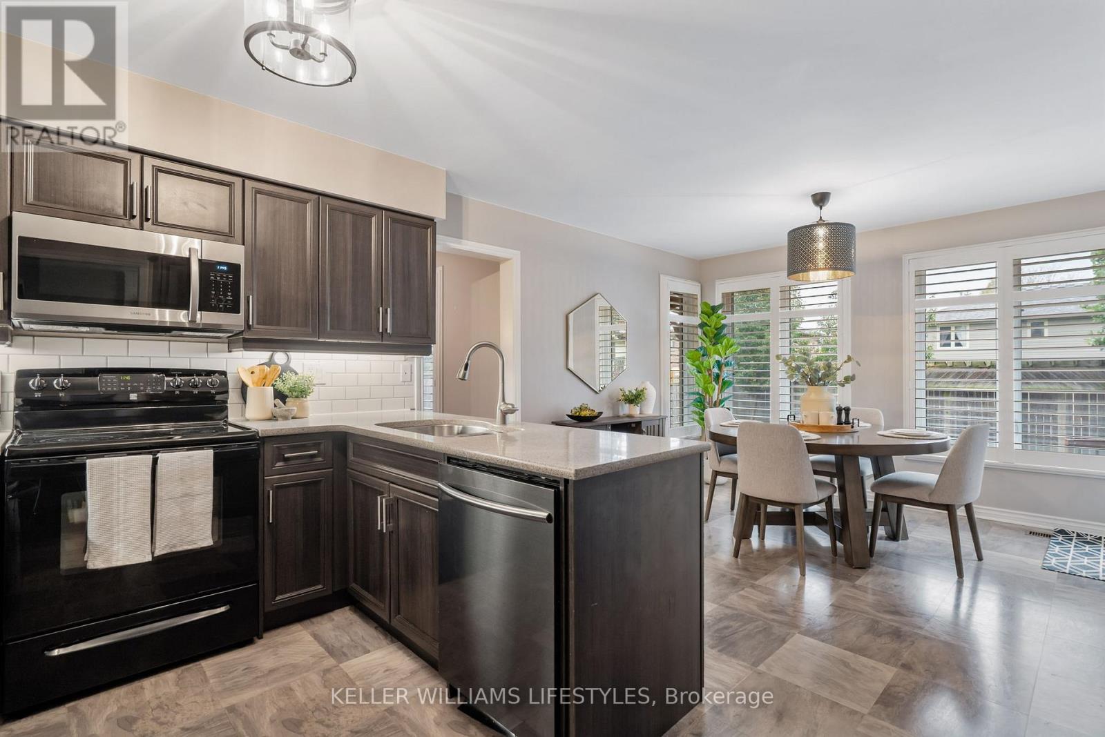 47 Hummingbird Crescent, London South, Ontario  N6J 4M3 - Photo 10 - X12501500