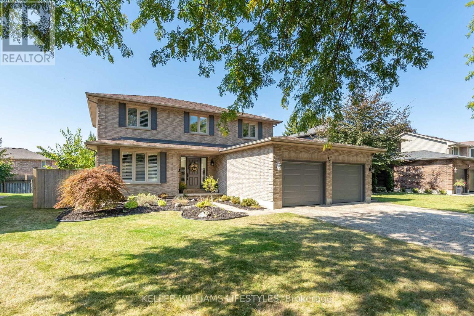 47 Hummingbird Crescent, London South, Ontario  N6J 4M3 - Photo 2 - X12501500