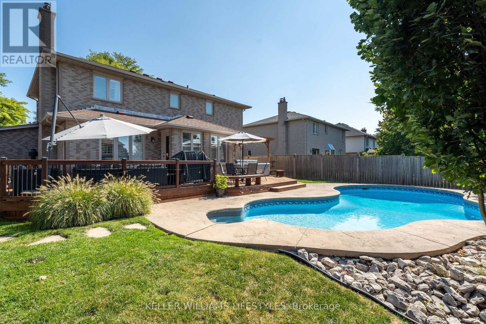 47 Hummingbird Crescent, London South, Ontario  N6J 4M3 - Photo 41 - X12501500