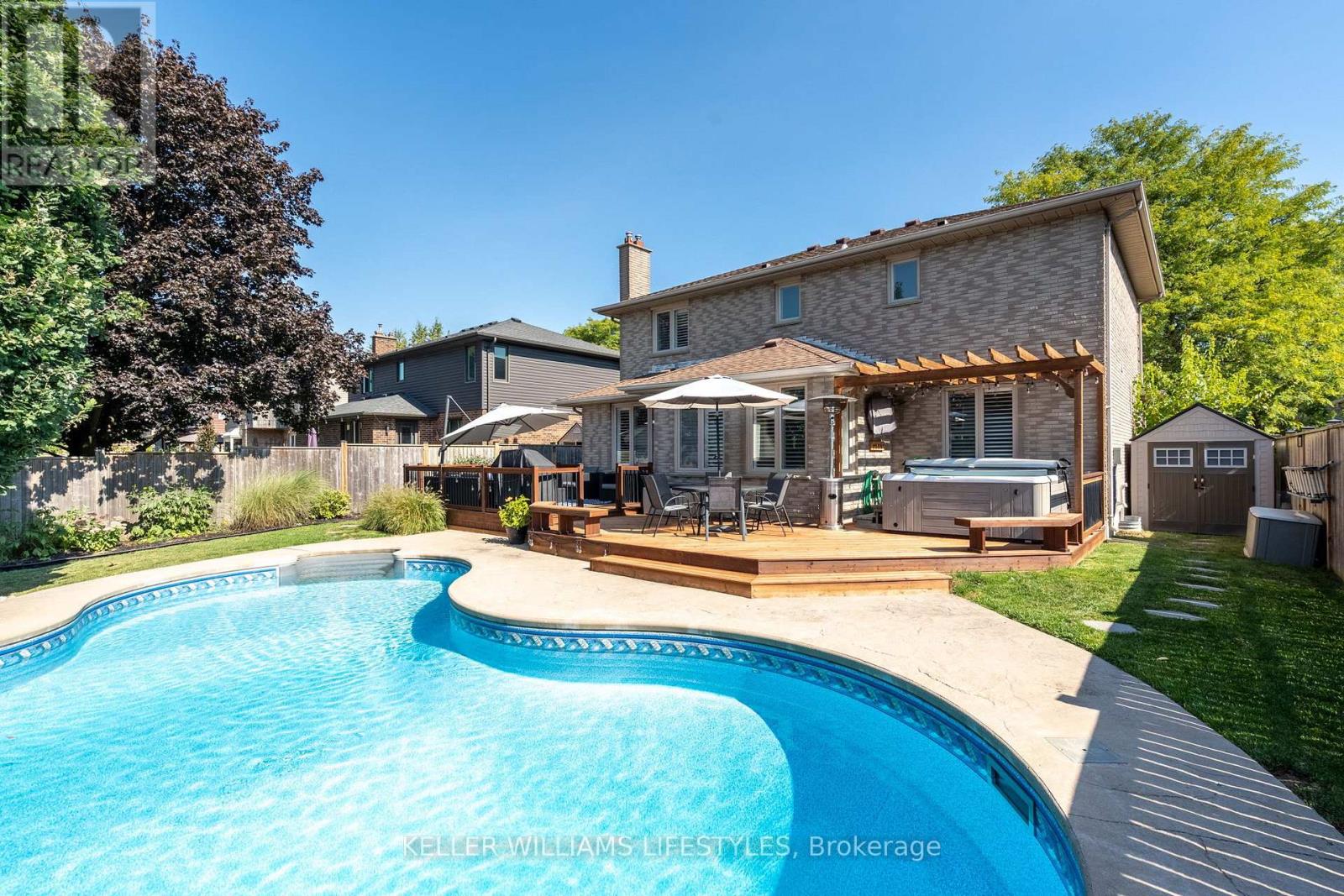 47 Hummingbird Crescent, London South, Ontario  N6J 4M3 - Photo 43 - X12501500