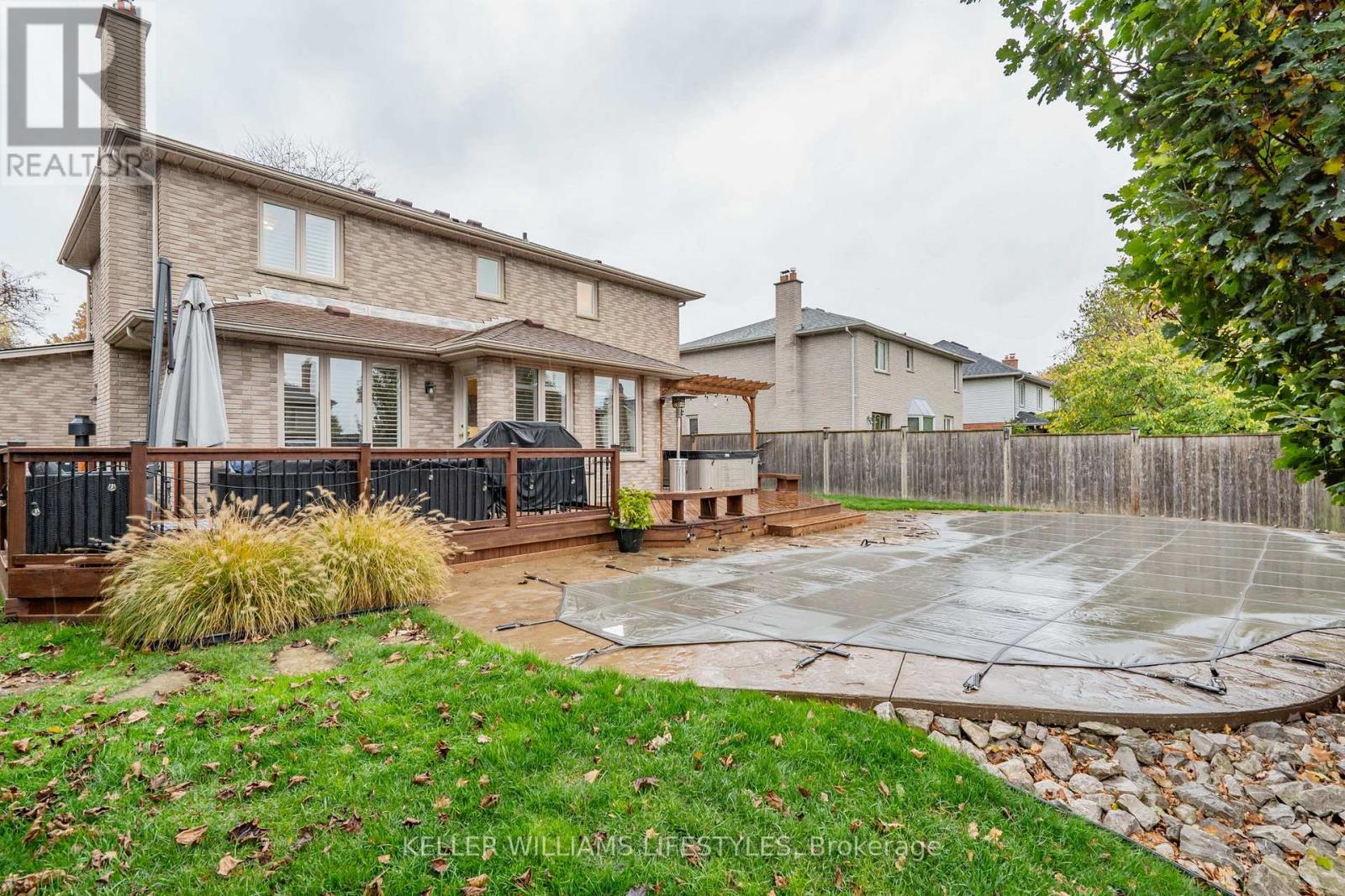 47 Hummingbird Crescent, London South, Ontario  N6J 4M3 - Photo 46 - X12501500