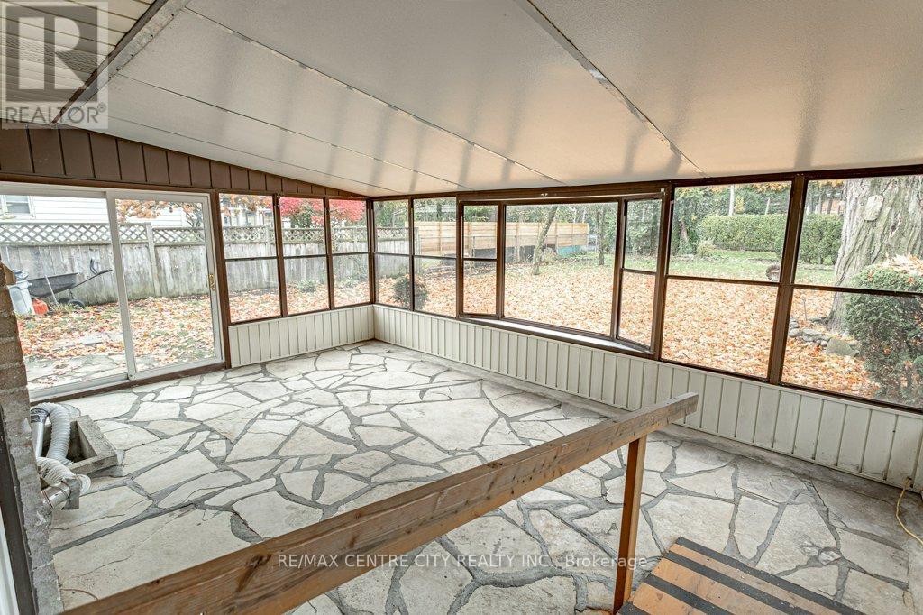 377 Griffith Street, London South (South B), Ontario  N6K 2S1 - Photo 13 - X12501508