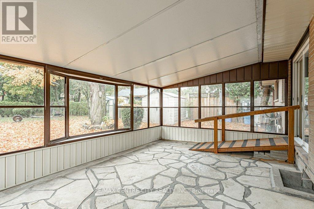 377 Griffith Street, London South (South B), Ontario  N6K 2S1 - Photo 15 - X12501508