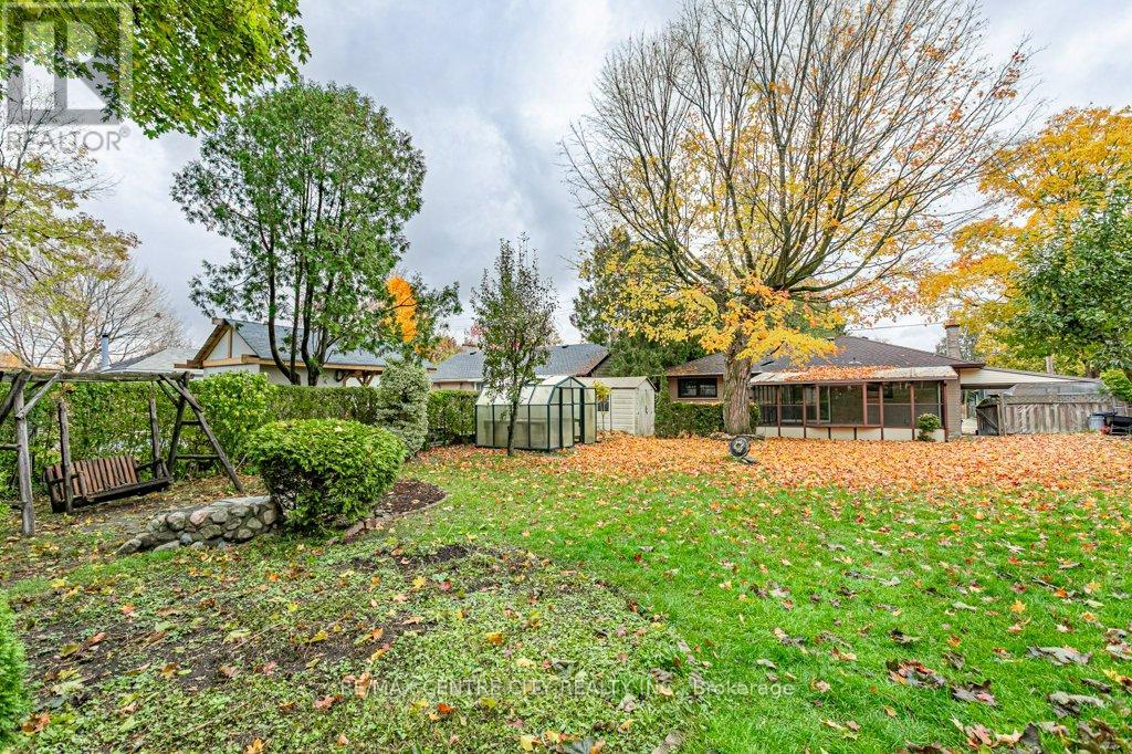 377 Griffith Street, London South (South B), Ontario  N6K 2S1 - Photo 30 - X12501508