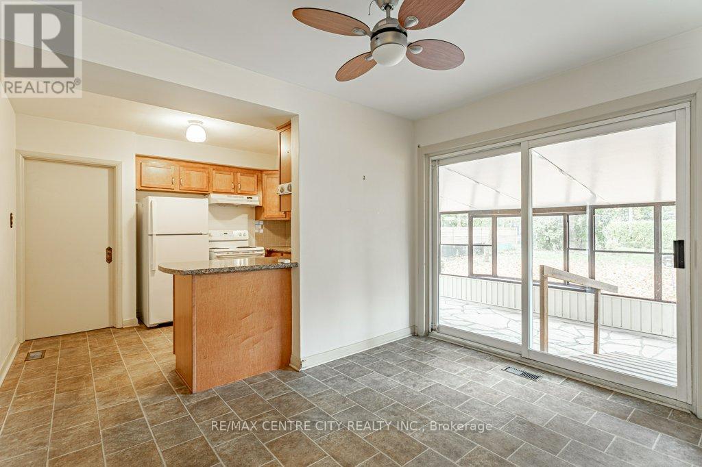 377 Griffith Street, London South (South B), Ontario  N6K 2S1 - Photo 9 - X12501508