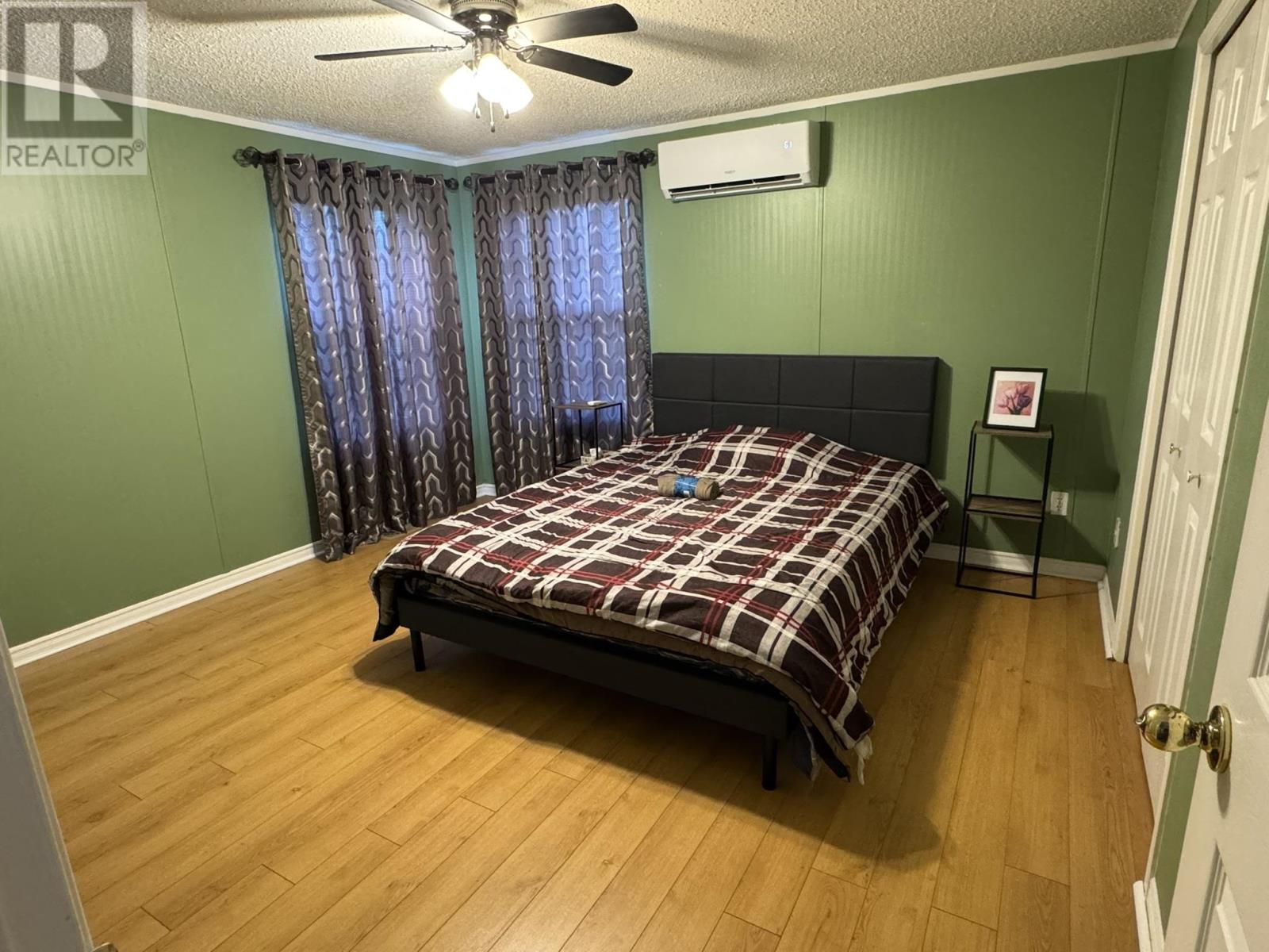 26 Cameron Avenue, Summerside, Prince Edward Island  C1N 6P8 - Photo 15 - 202516479