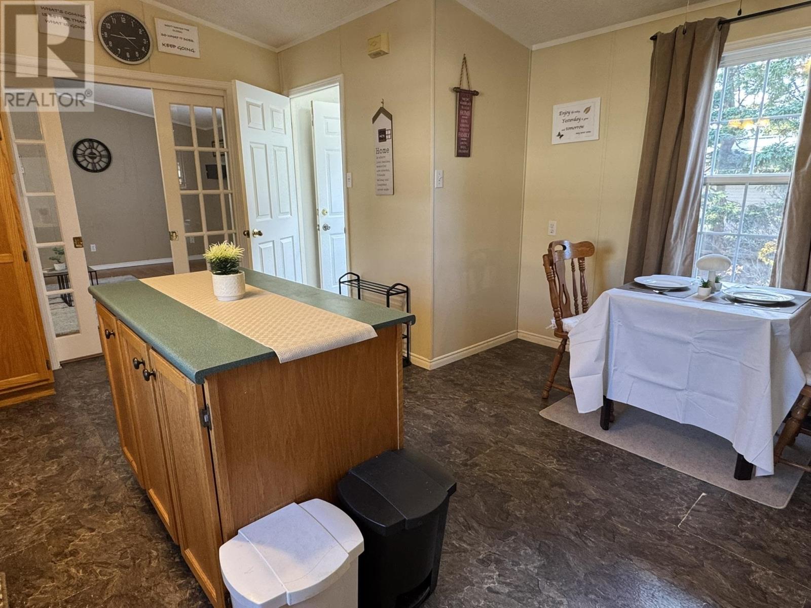 26 Cameron Avenue, Summerside, Prince Edward Island  C1N 6P8 - Photo 5 - 202516479