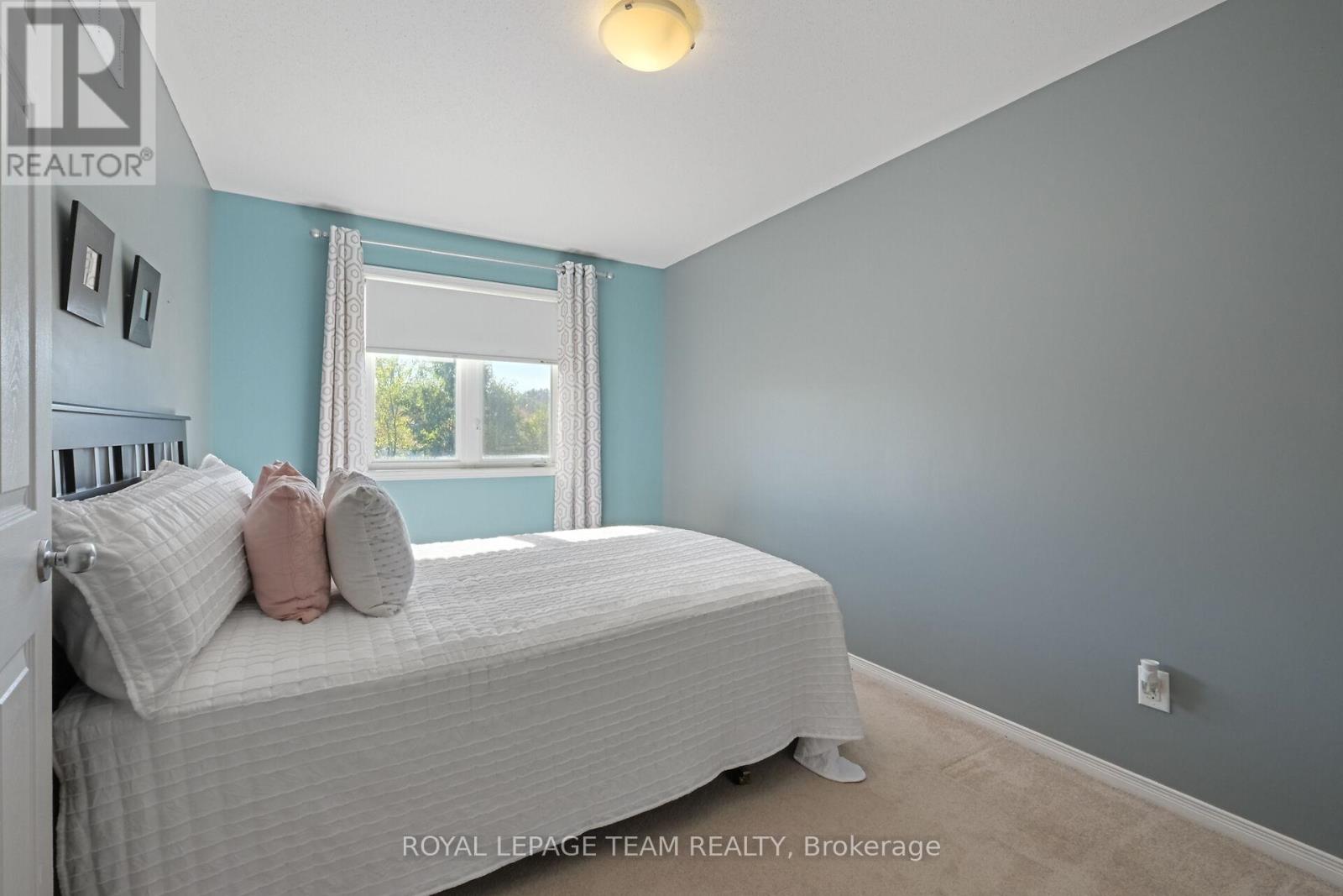 215 Parkrose Private, Ottawa, Ontario  K4A 0N8 - Photo 25 - X12501536