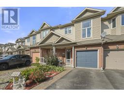 215 PARKROSE PRIVATE, Ottawa, Ontario