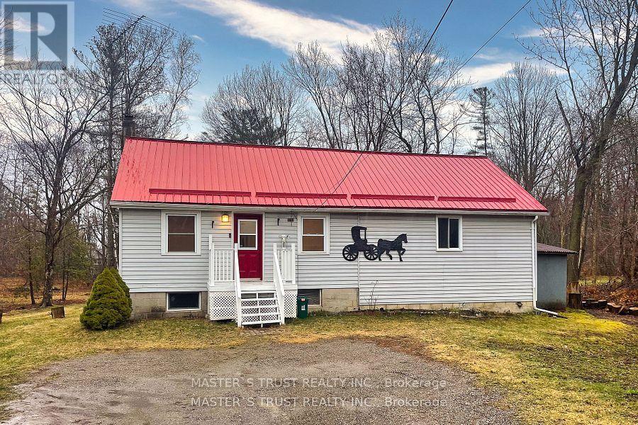 22105 LOYALIST PARKWAY N, quinte west (murray ward), Ontario