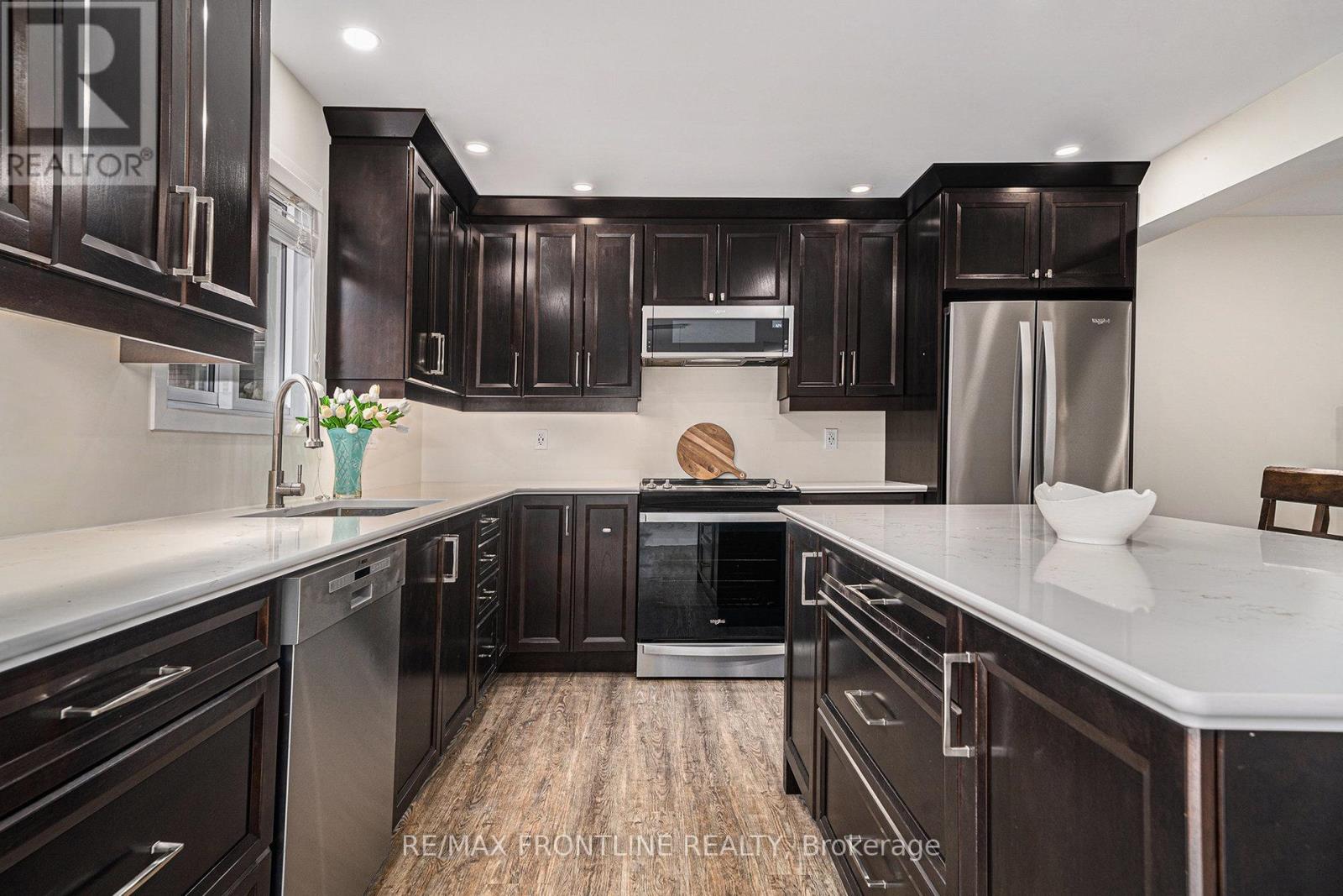 12 Morgan Avenue, Perth, Ontario  K7H 3G4 - Photo 9 - X12501510