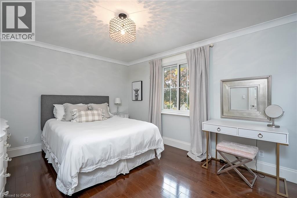 359 Camelot Court, Burlington, Ontario  L7L 2G2 - Photo 34 - 40784127