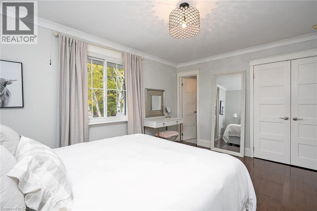 359 Camelot Court, Burlington, Ontario  L7L 2G2 - Photo 35 - 40784127