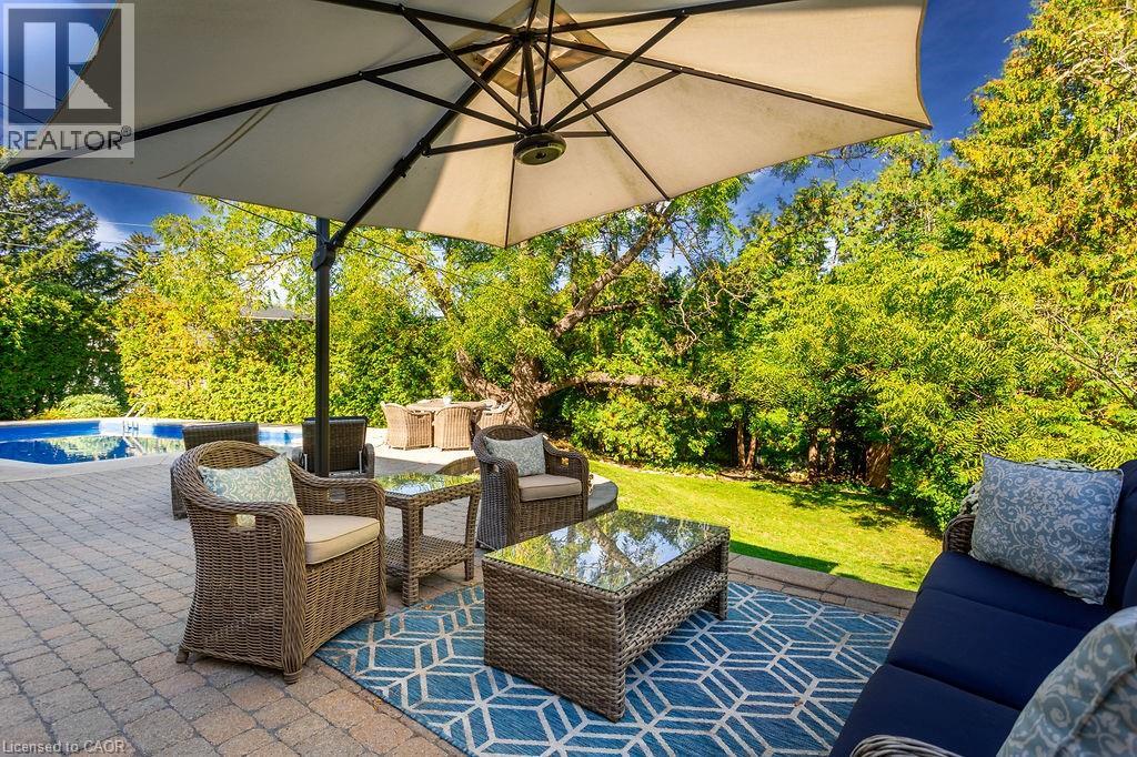 359 Camelot Court, Burlington, Ontario  L7L 2G2 - Photo 5 - 40784127