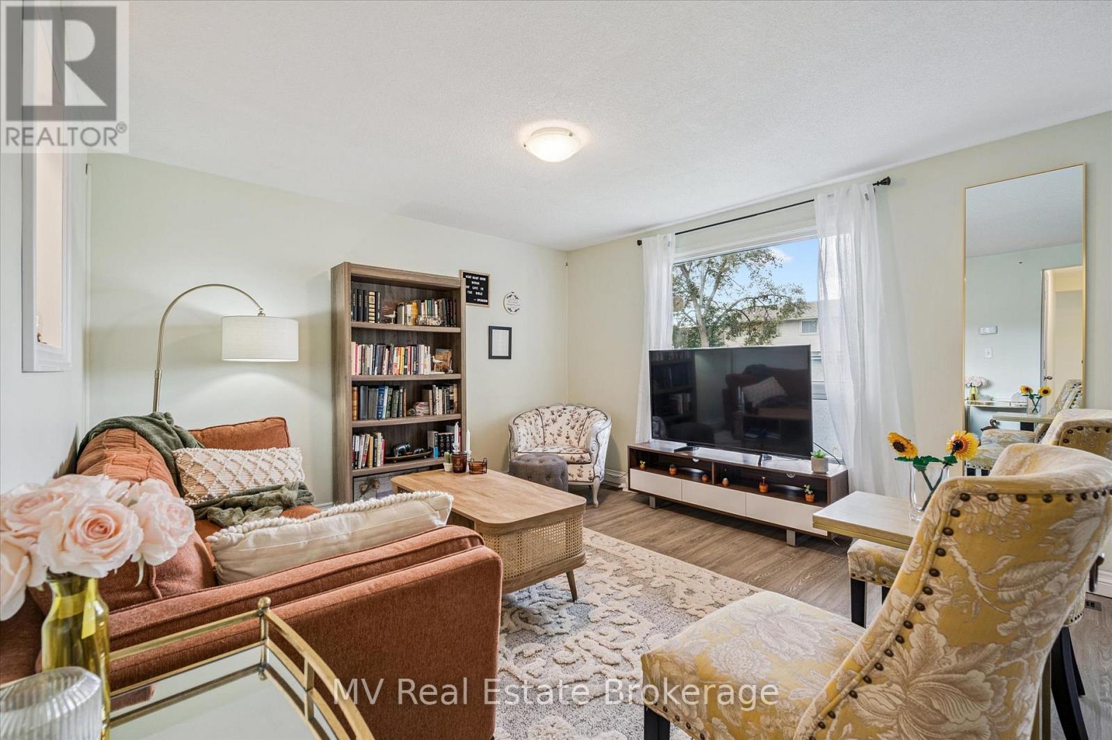 94 - 700 Paisley Road, Guelph, Ontario  N1K 1A3 - Photo 14 - X12501522