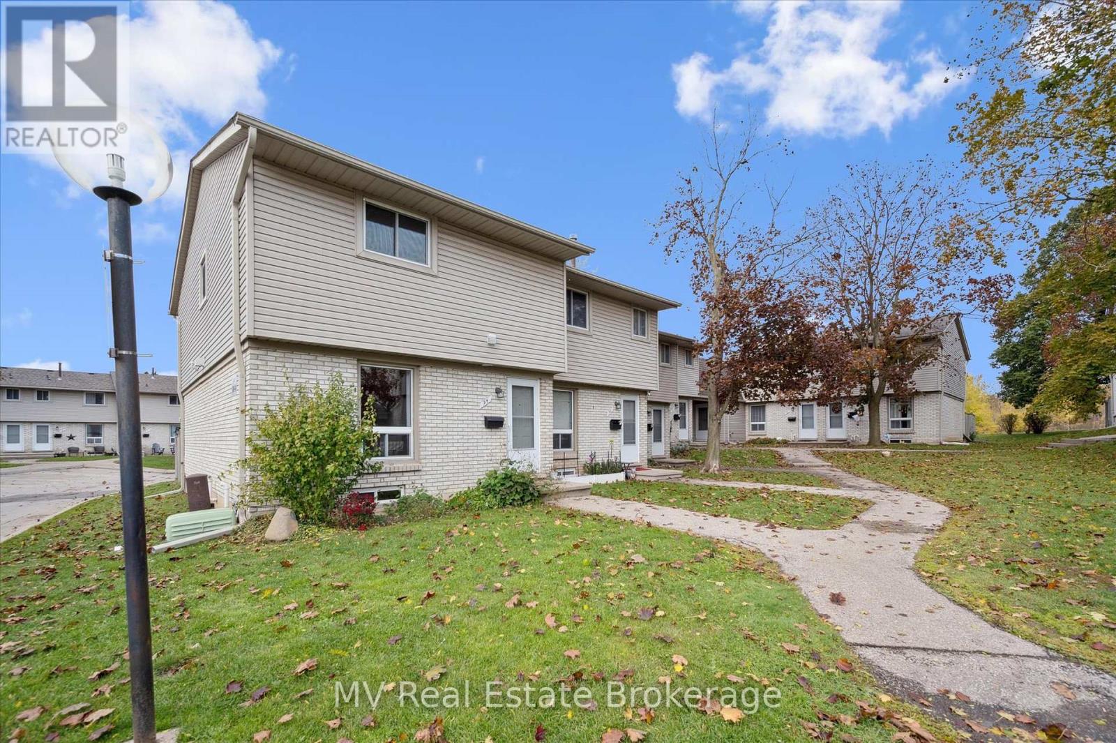 94 - 700 Paisley Road, Guelph, Ontario  N1K 1A3 - Photo 33 - X12501522