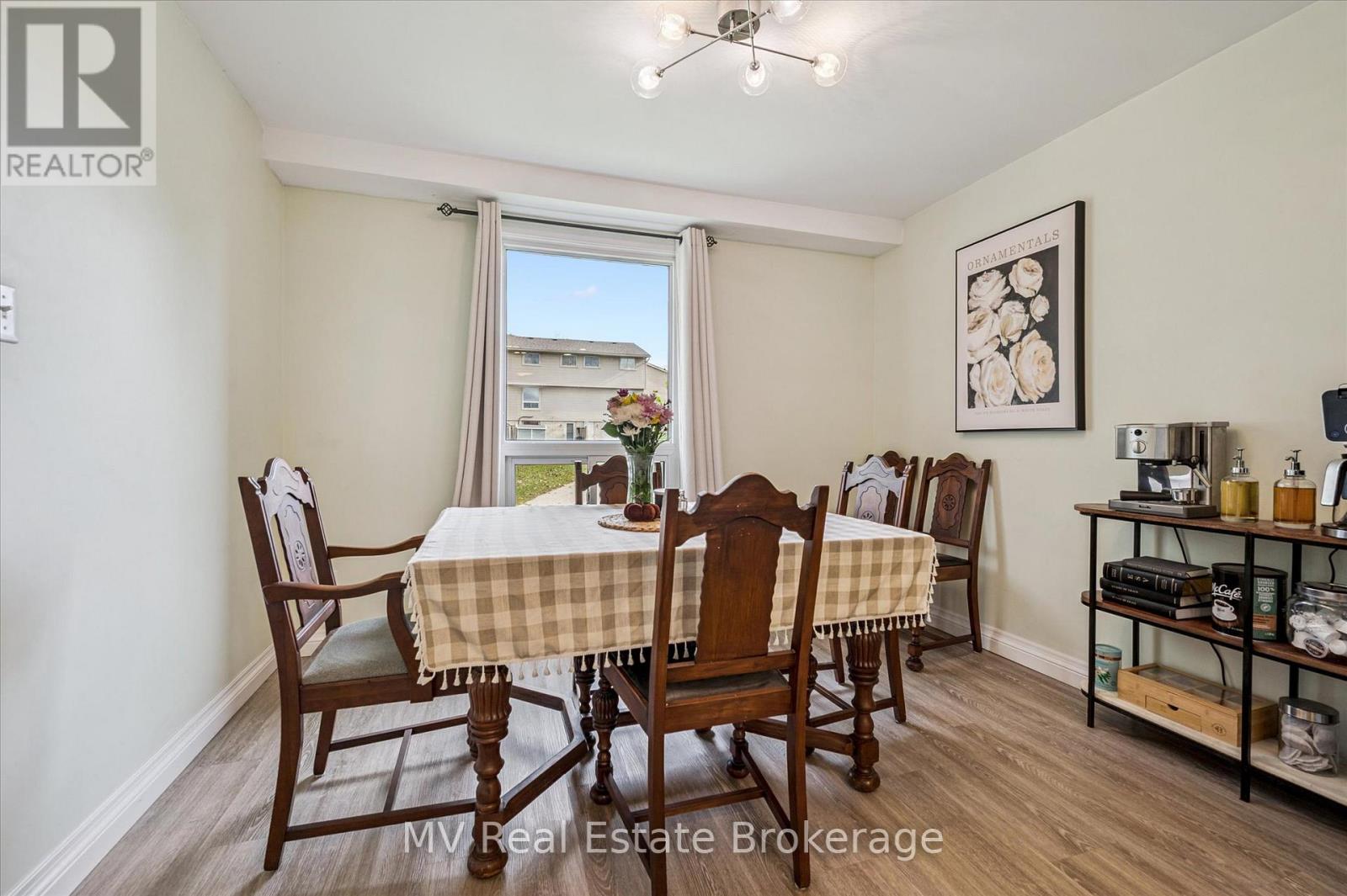 94 - 700 Paisley Road, Guelph, Ontario  N1K 1A3 - Photo 6 - X12501522