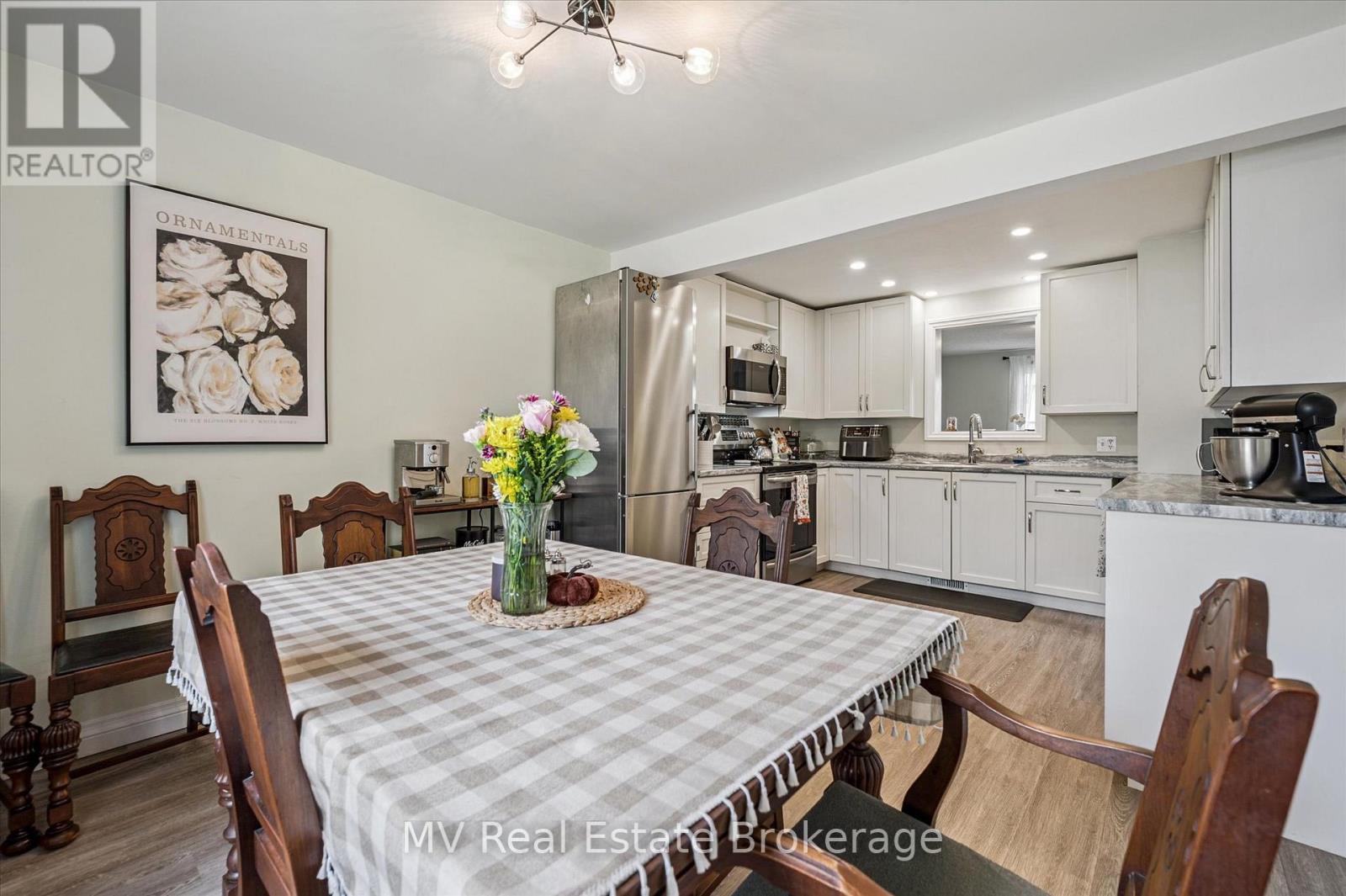 94 - 700 Paisley Road, Guelph, Ontario  N1K 1A3 - Photo 7 - X12501522