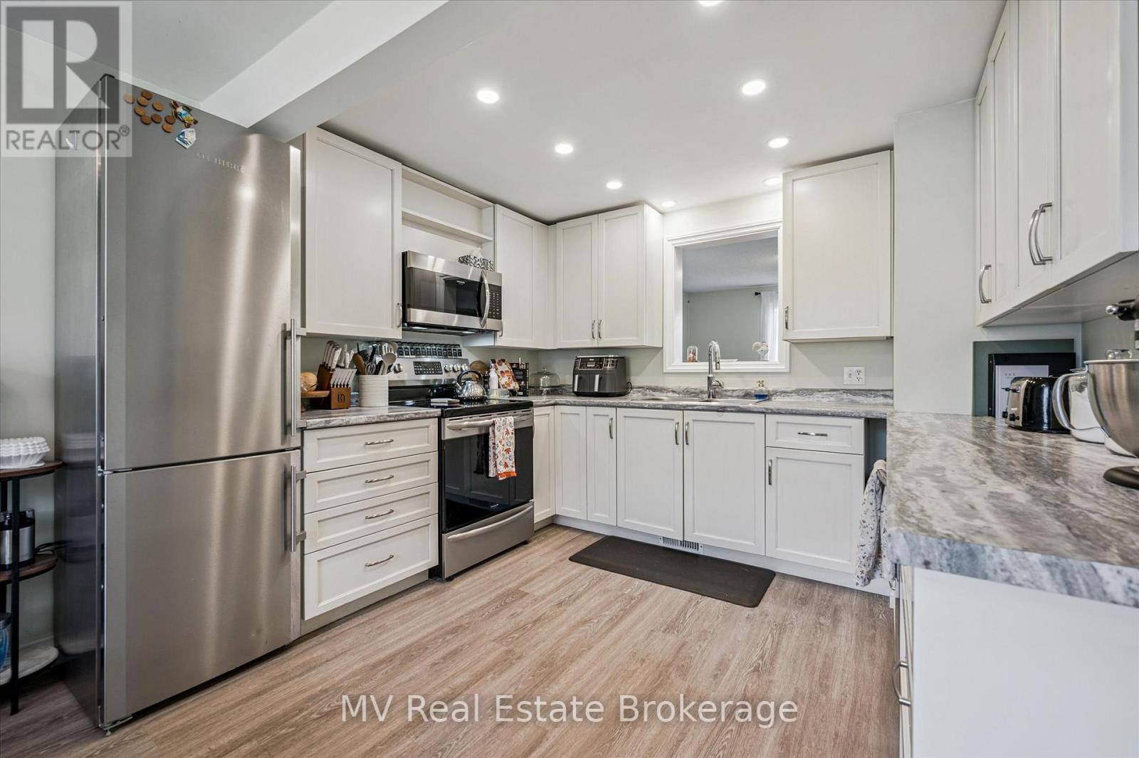 94 - 700 Paisley Road, Guelph, Ontario  N1K 1A3 - Photo 8 - X12501522