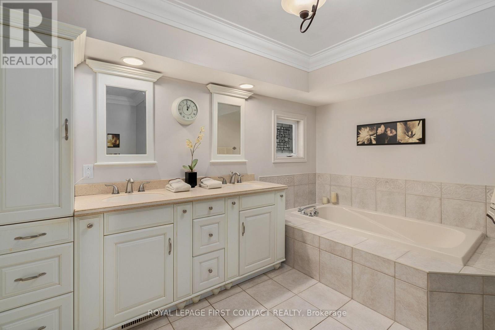 13 Georgina Drive, Oro-Medonte, Ontario  L4M 1E9 - Photo 25 - S12399638