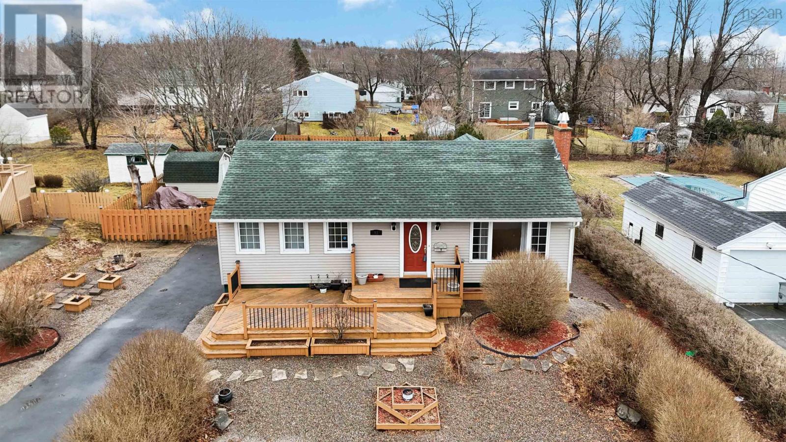 93 Mount Edward Road, Dartmouth, Nova Scotia  B2W 3K7 - Photo 3 - 202506077