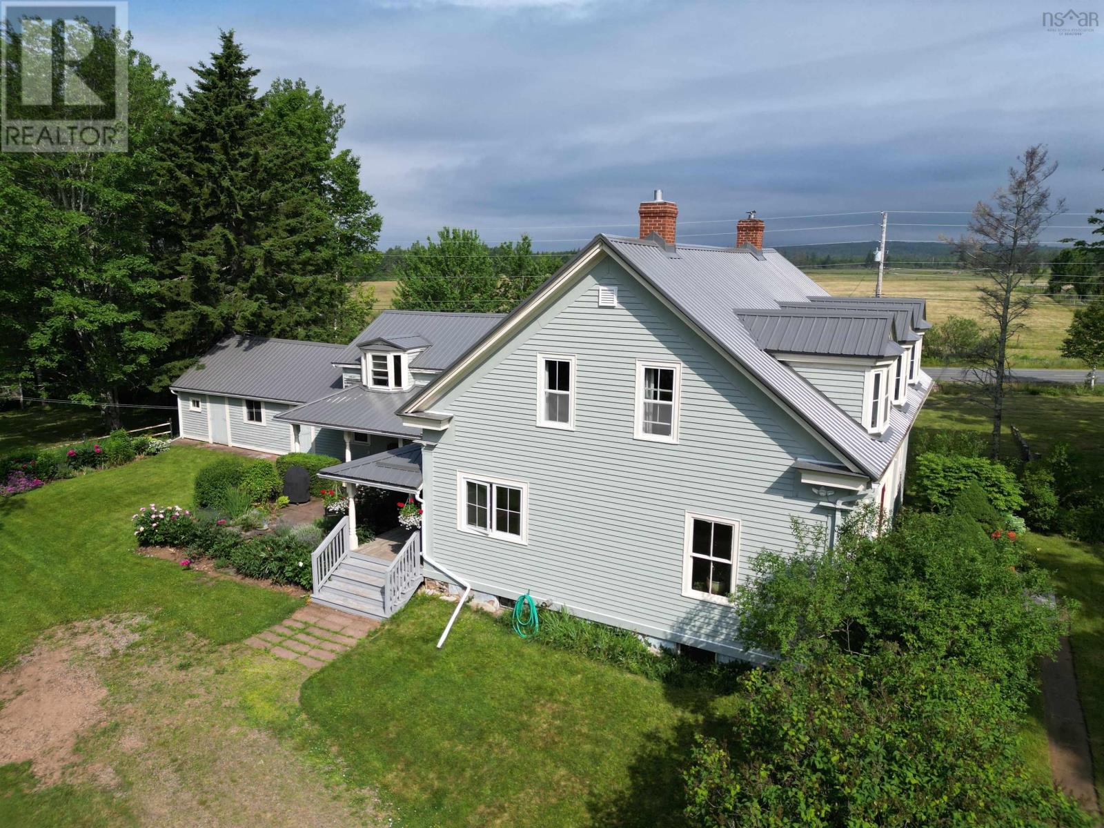 8480 Highway 2, Great Village, Nova Scotia  B0M 1L0 - Photo 2 - 202516957