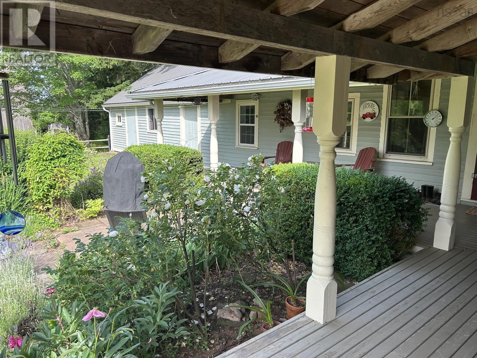 8480 Highway 2, Great Village, Nova Scotia  B0M 1L0 - Photo 4 - 202516957