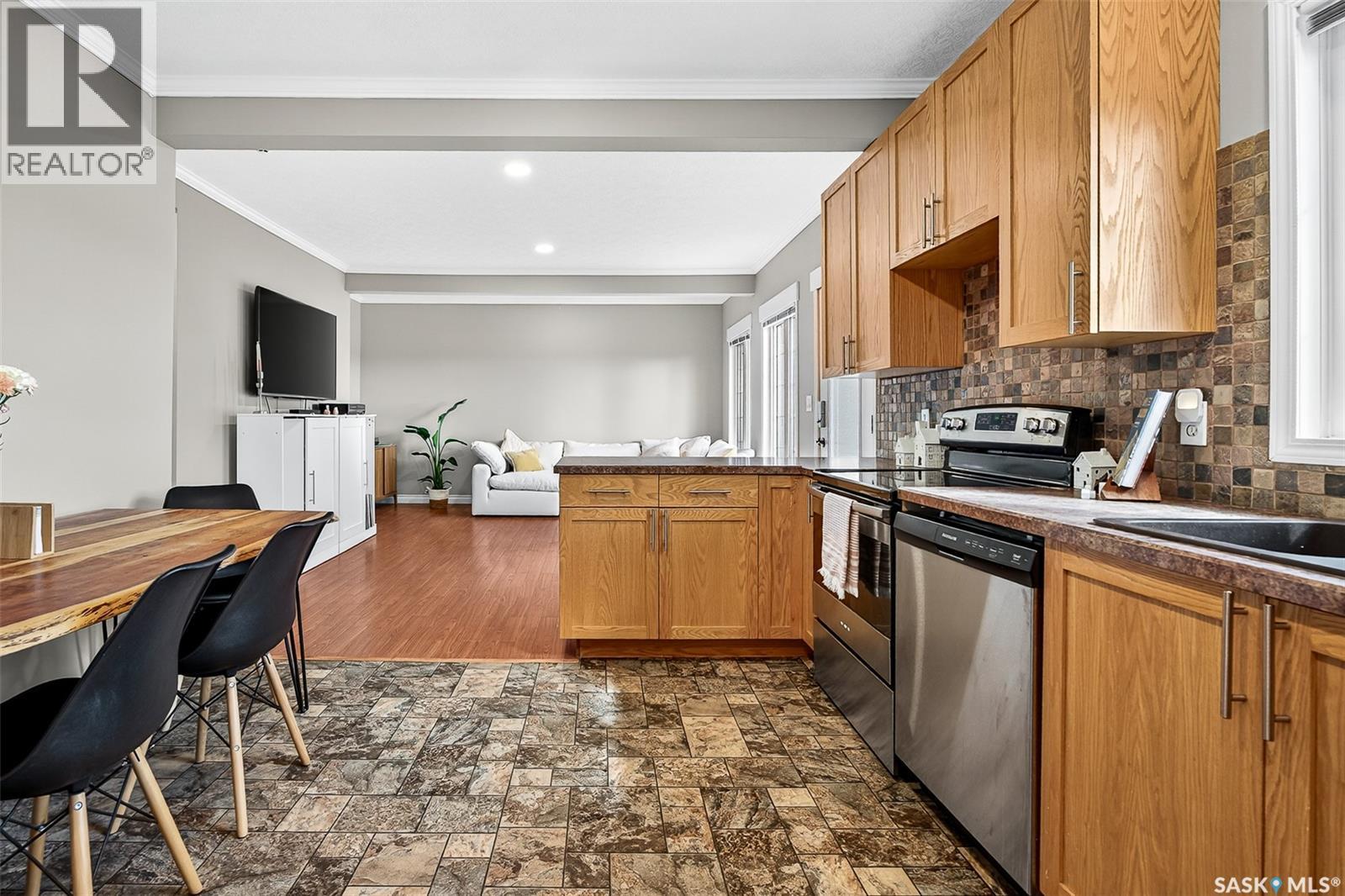 1116 Hochelaga Street W, Moose Jaw, Saskatchewan  S6H 2J2 - Photo 13 - SK022223