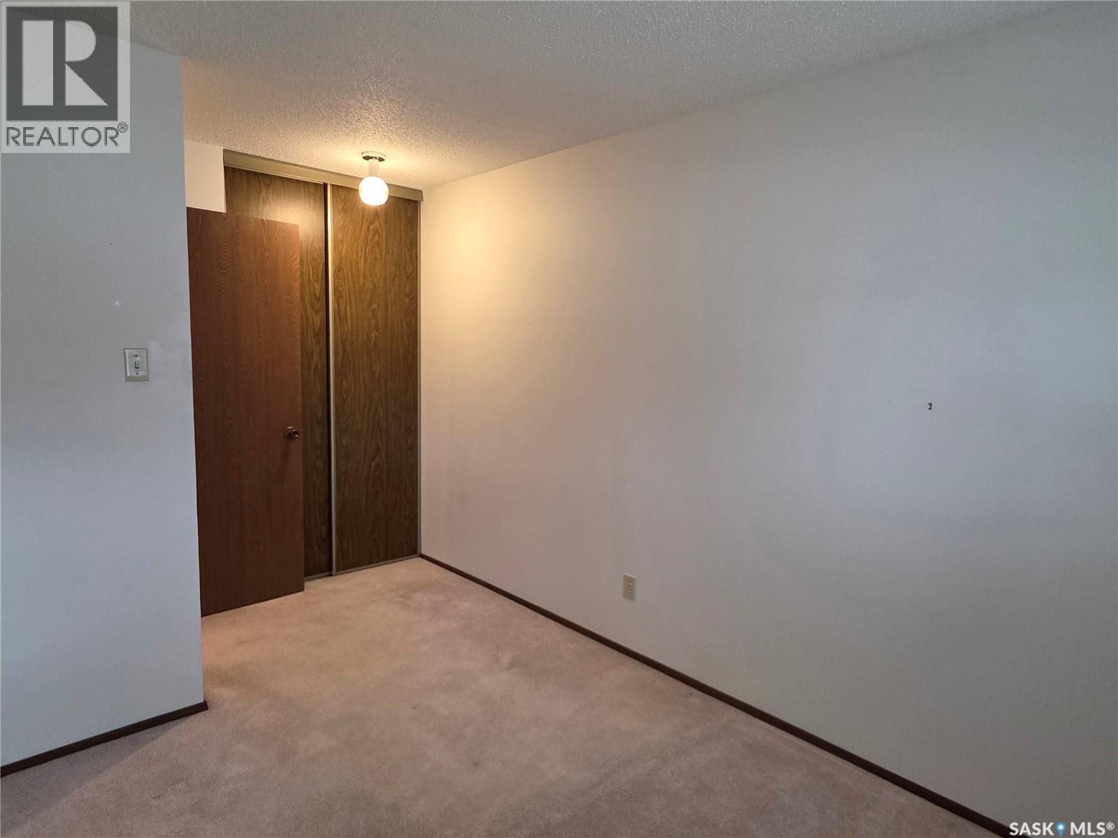 1254 Mcneill Crescent, Regina, Saskatchewan  S4N 5Z4 - Photo 14 - SK022206