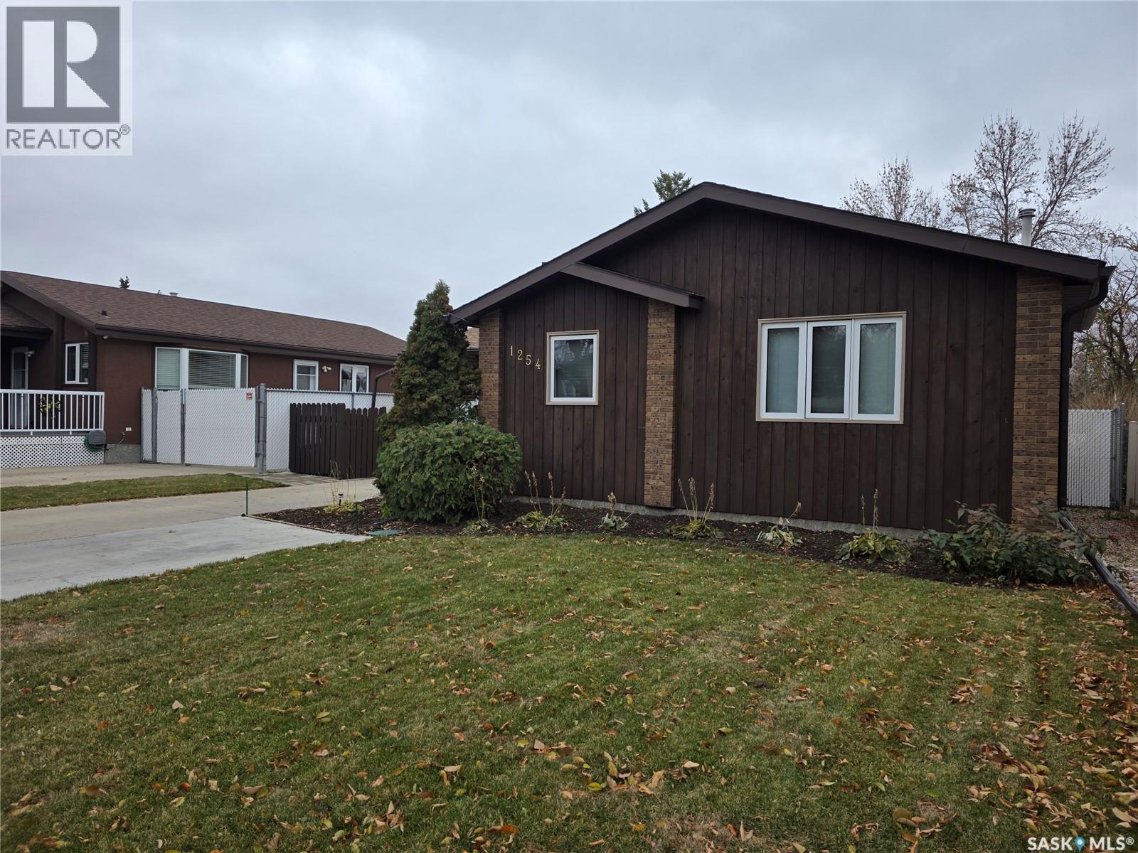 1254 Mcneill Crescent, Regina, Saskatchewan  S4N 5Z4 - Photo 36 - SK022206