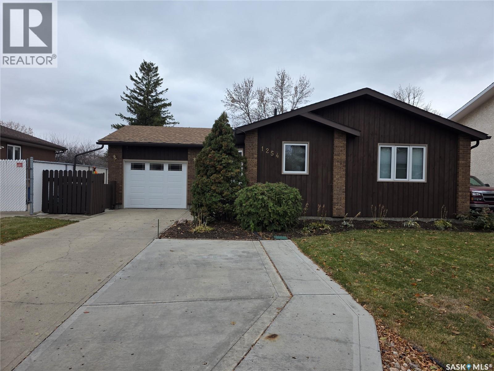 1254 Mcneill Crescent, Regina, Saskatchewan  S4N 5Z4 - Photo 37 - SK022206