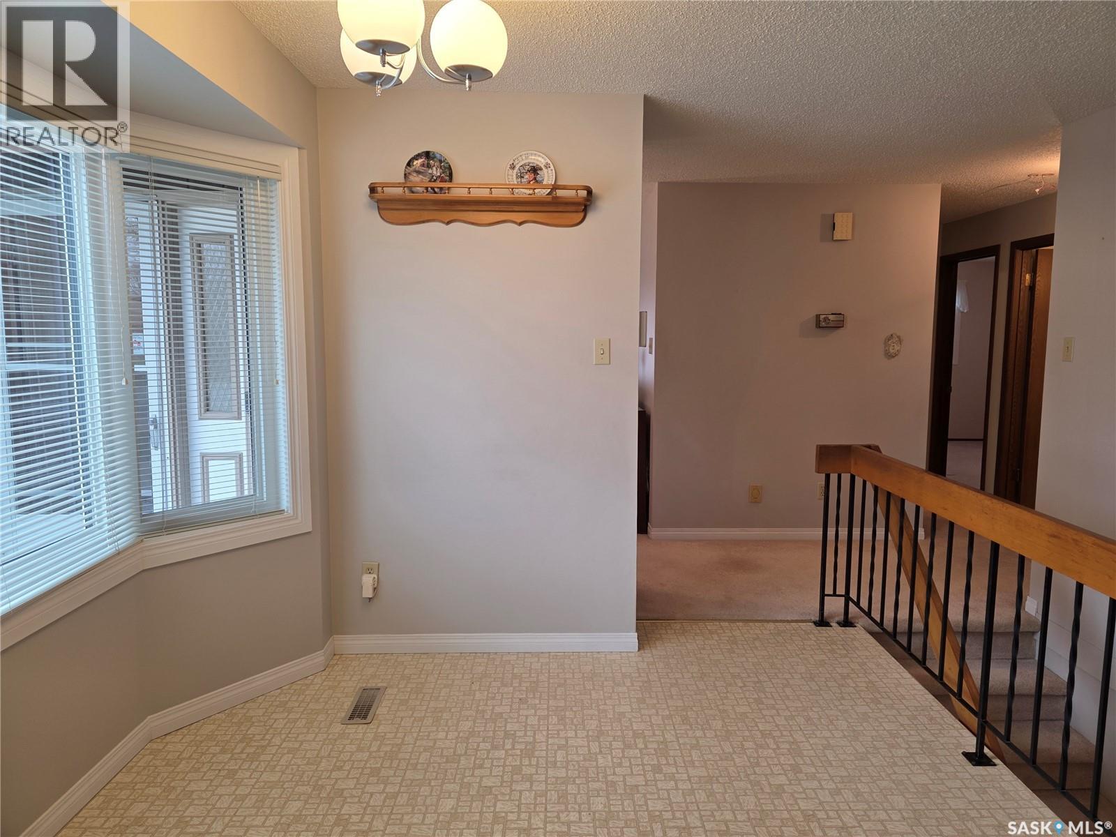 1254 Mcneill Crescent, Regina, Saskatchewan  S4N 5Z4 - Photo 7 - SK022206