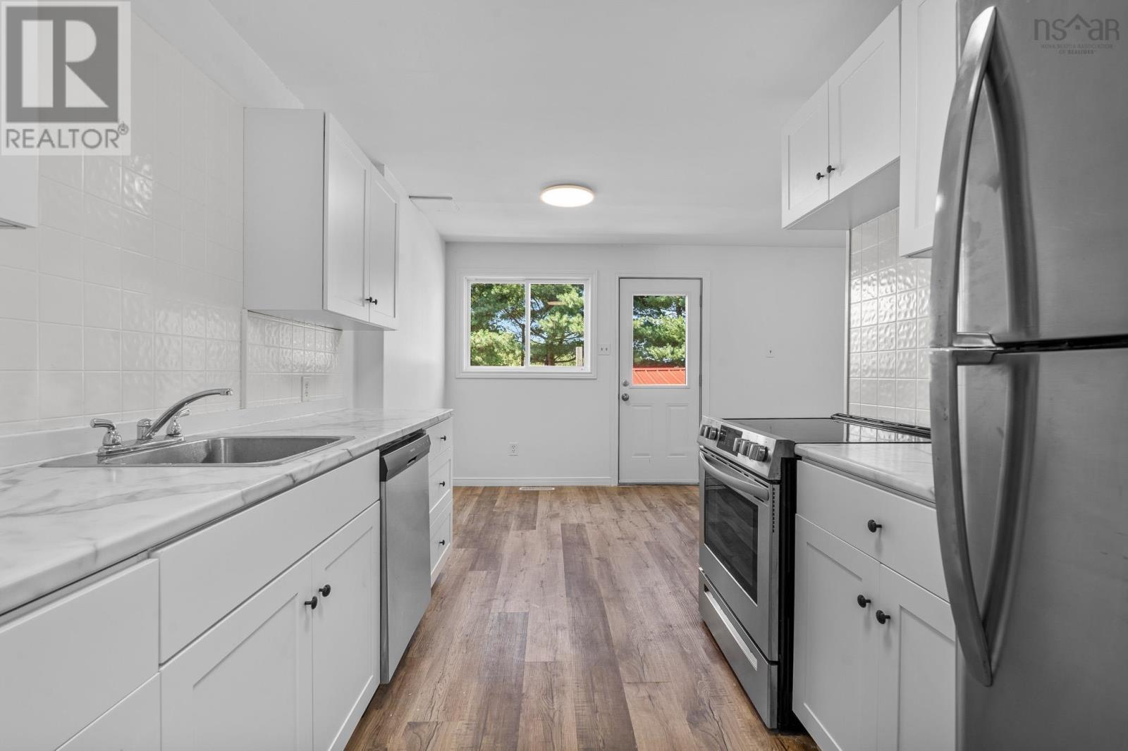 7 A&b Herbert Street, Dartmouth, Nova Scotia  B2W 1J1 - Photo 6 - 202522227