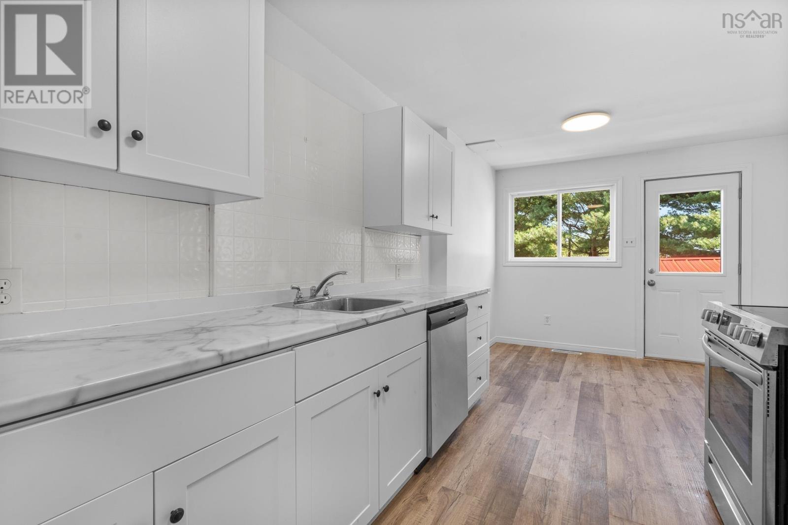 7 A&b Herbert Street, Dartmouth, Nova Scotia  B2W 1J1 - Photo 7 - 202522227