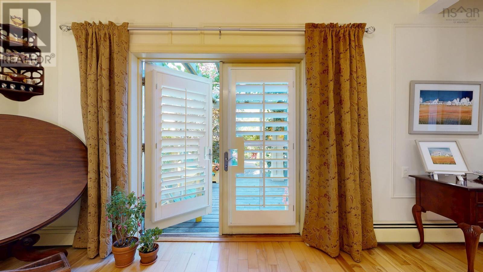 47 Kaulbach Street, Lunenburg, Nova Scotia  B0J 2C0 - Photo 11 - 202522283