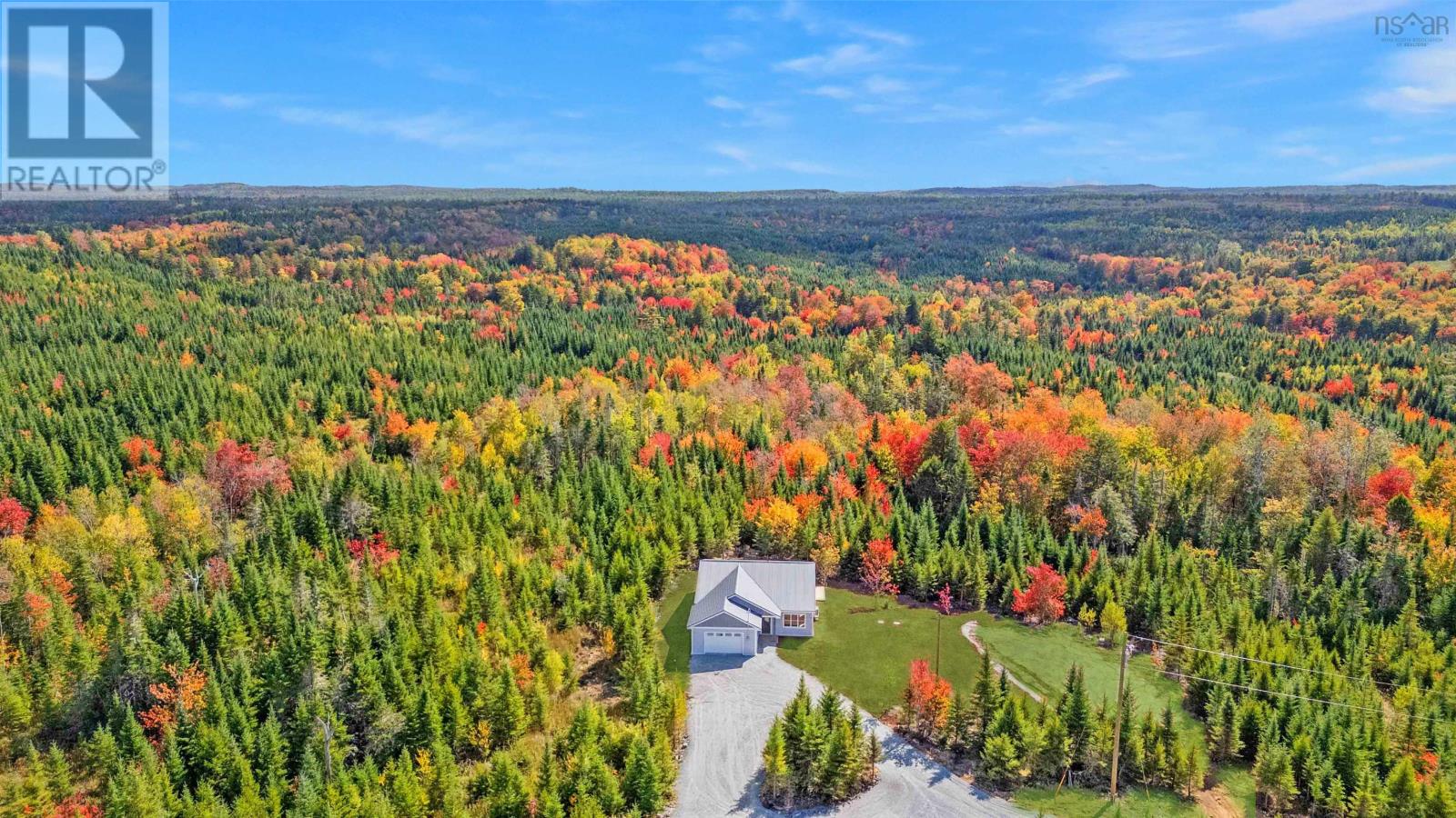 60 Avery Lane, Mount Uniacke, Nova Scotia