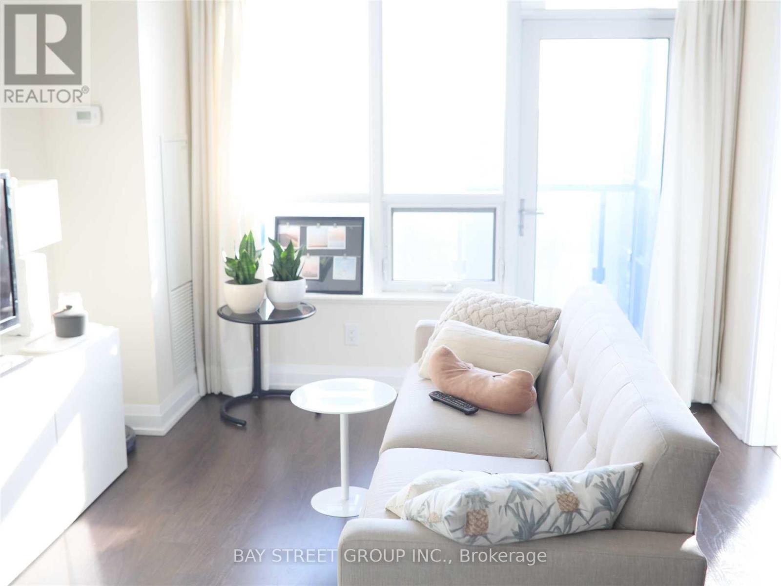 3019 - 5 Sheppard Avenue E, Toronto, Ontario  M2N 0G4 - Photo 16 - C12501480