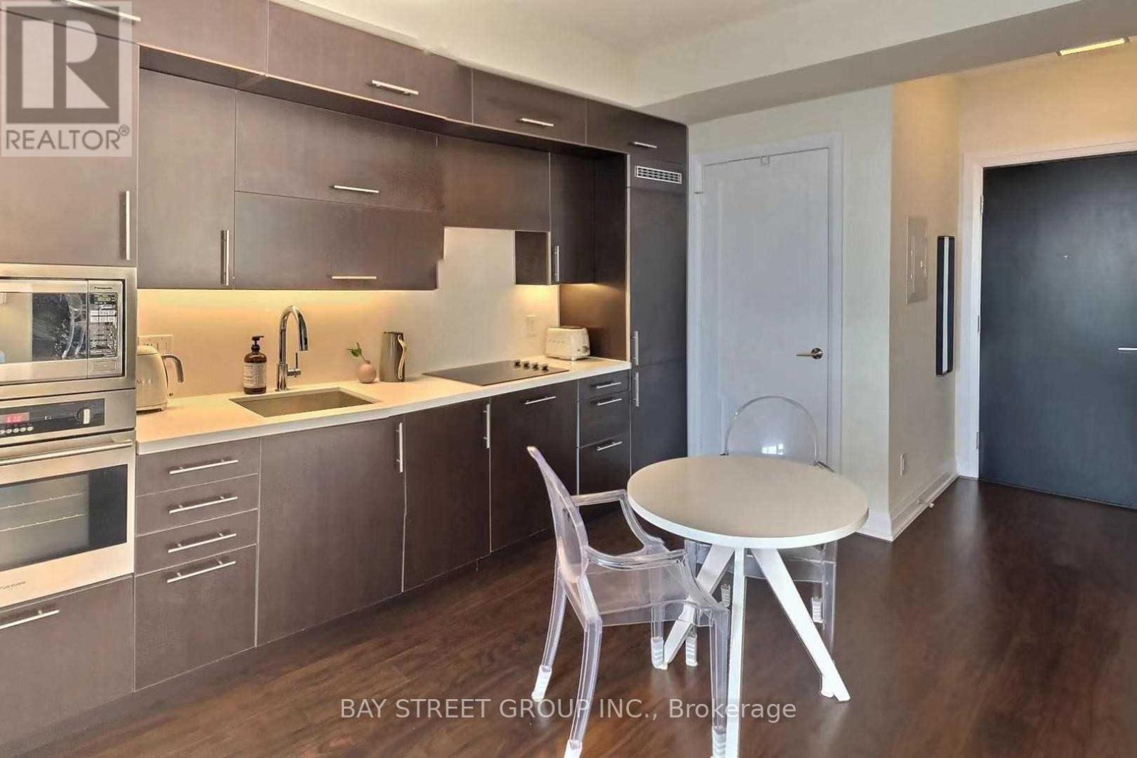 3019 - 5 Sheppard Avenue E, Toronto, Ontario  M2N 0G4 - Photo 9 - C12501480