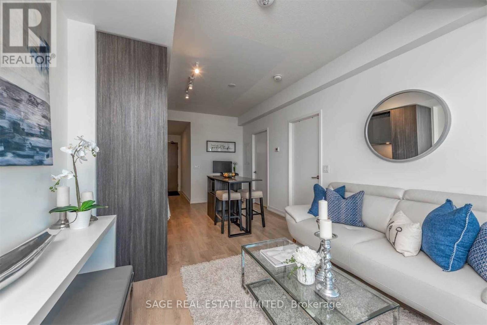 1601 - 225 SUMACH STREET, Toronto, Ontario