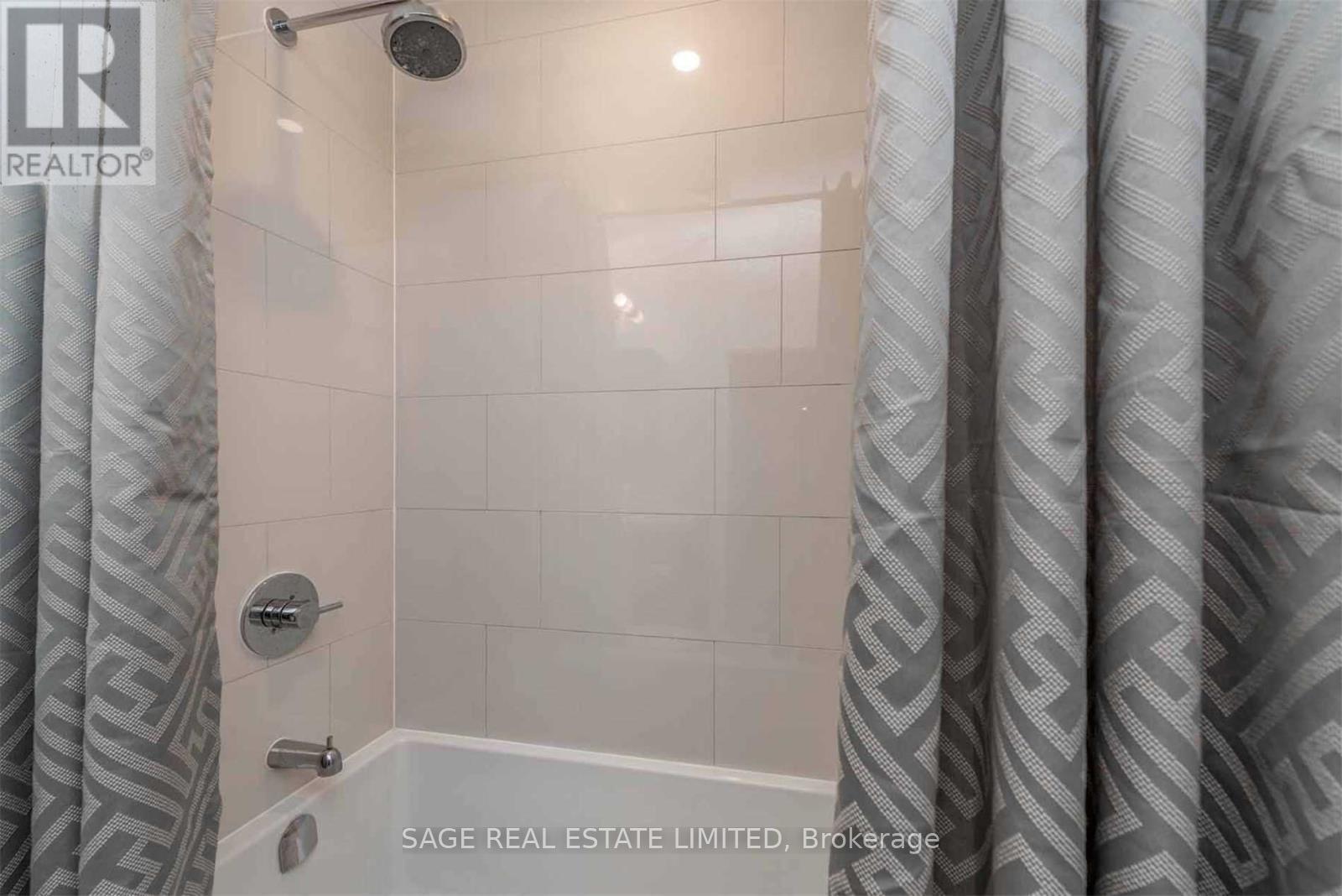 1601 - 225 Sumach Street, Toronto, Ontario  M5A 0P8 - Photo 14 - C12501484