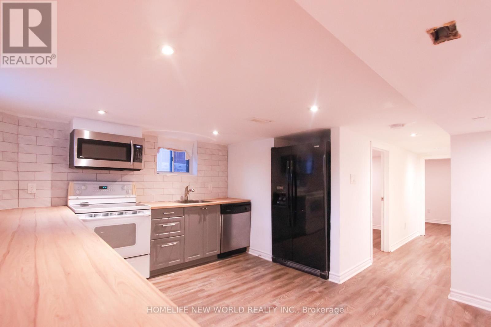 Lower - 62 Belvidere Avenue, Toronto, Ontario  M6C 1P6 - Photo 7 - C12501514