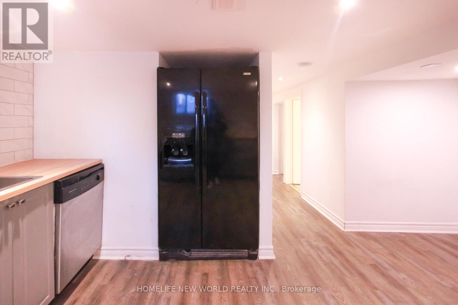 Lower - 62 Belvidere Avenue, Toronto, Ontario  M6C 1P6 - Photo 9 - C12501514