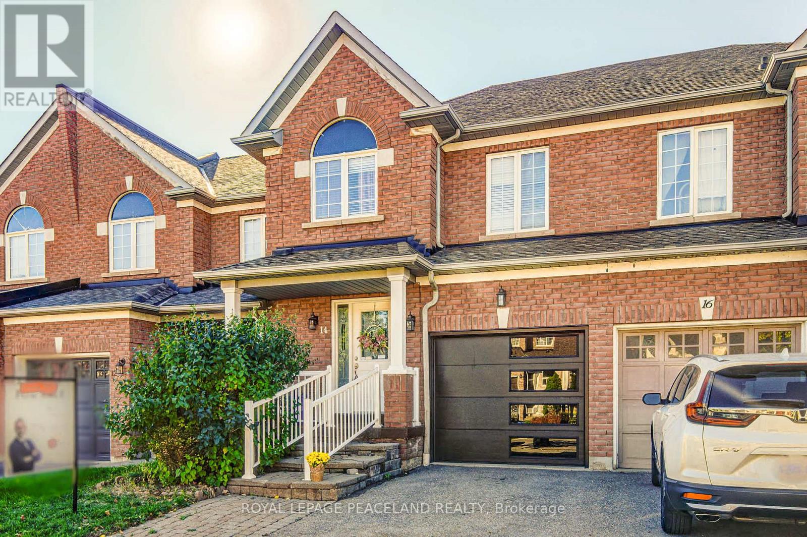 14 OGLEVIE DRIVE, Whitby, Ontario