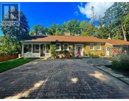 85 YORKLEIGH AVENUE, Toronto, Ontario